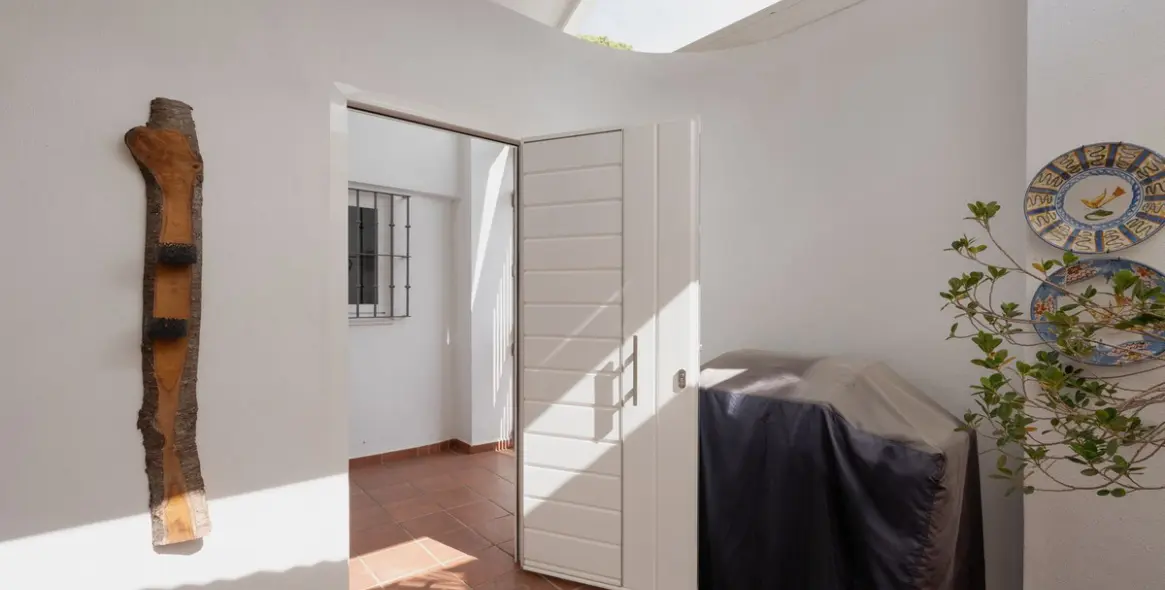 Sale of townhouse in Nueva Andalucía 24