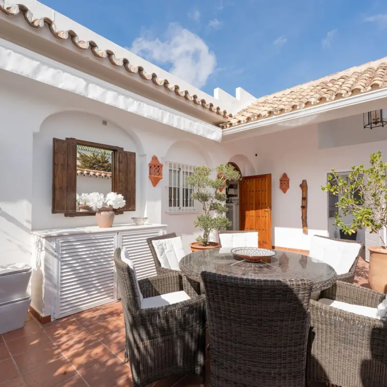 Venta de adosado en Nueva Andalucía