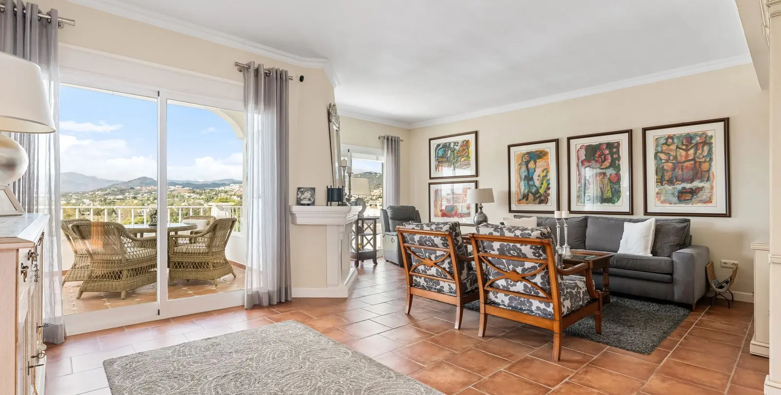 Sale of townhouse in Nueva Andalucía 7