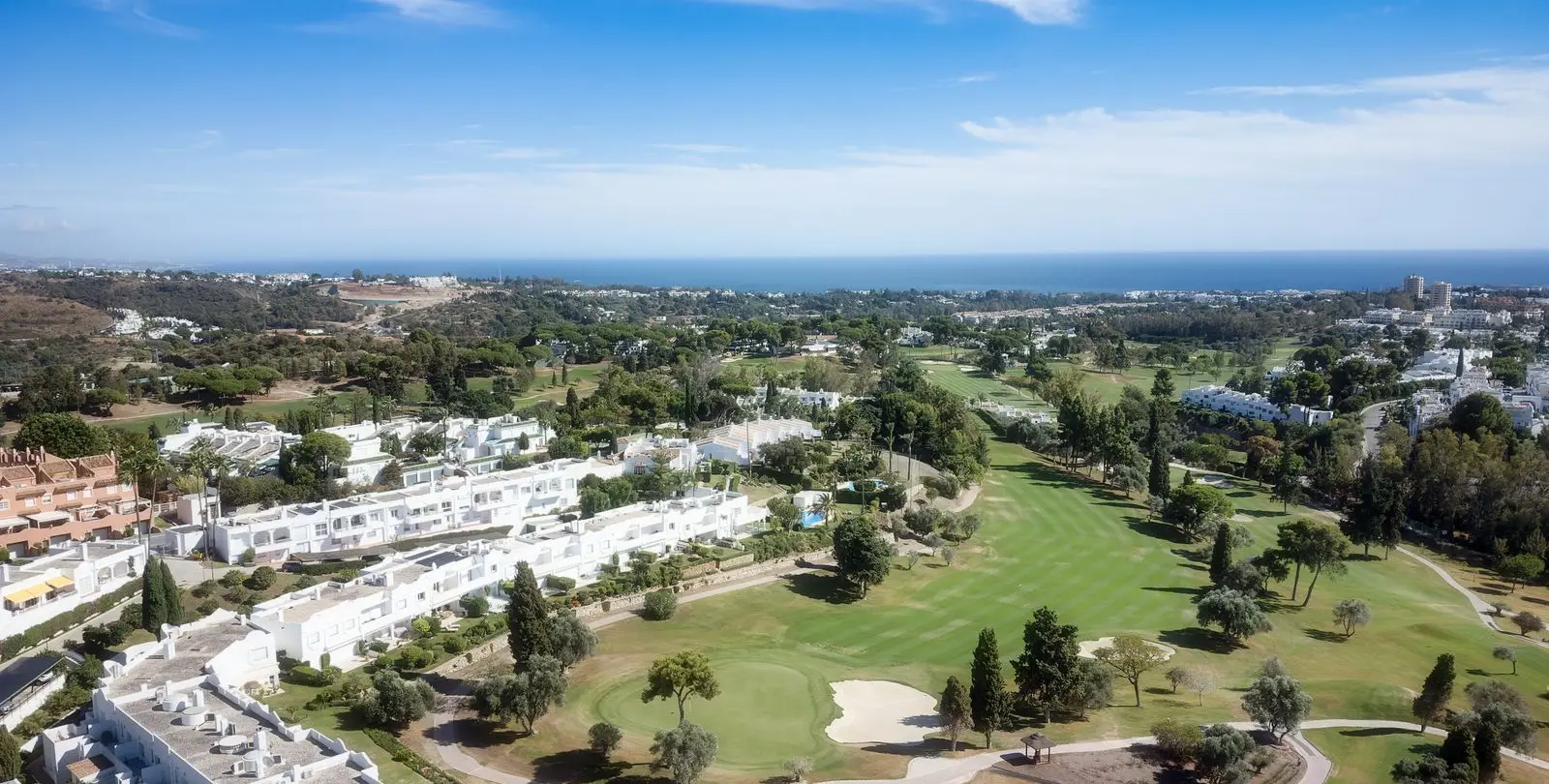 Sale of townhouse in Nueva Andalucía 27