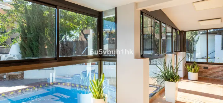 Продажа  отдельно стоящей виллы в Torremolinos 3