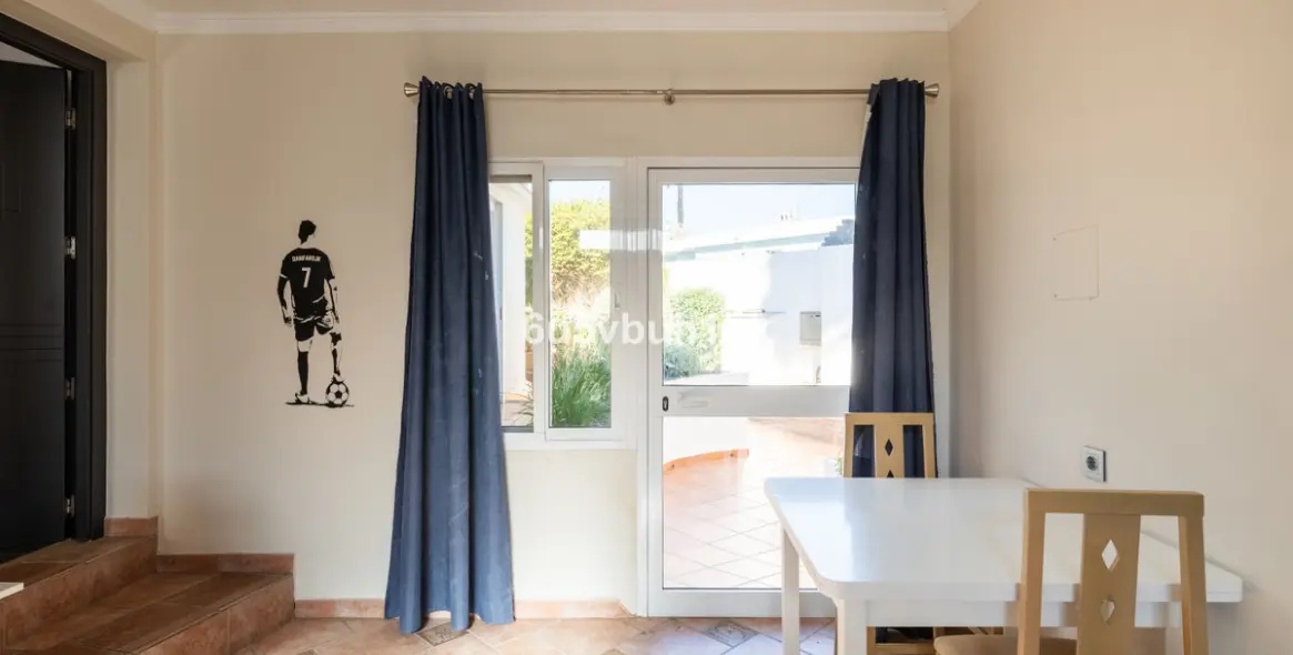 Продажа  отдельно стоящей виллы в Torremolinos 16