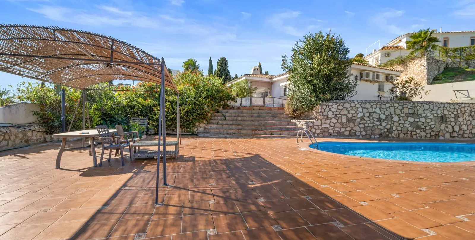 Продажа  отдельно стоящей виллы в Mijas 31