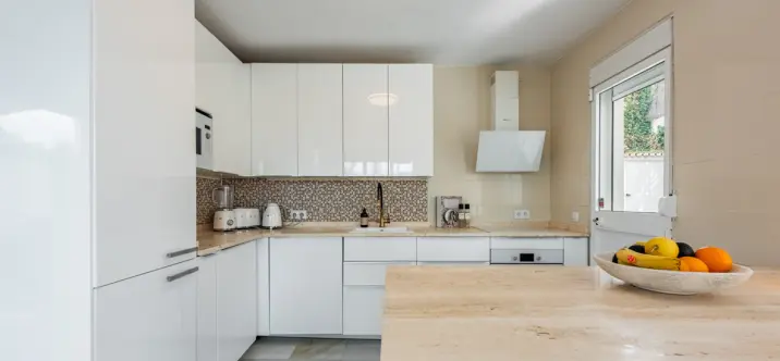 Detached villa R5223823 4