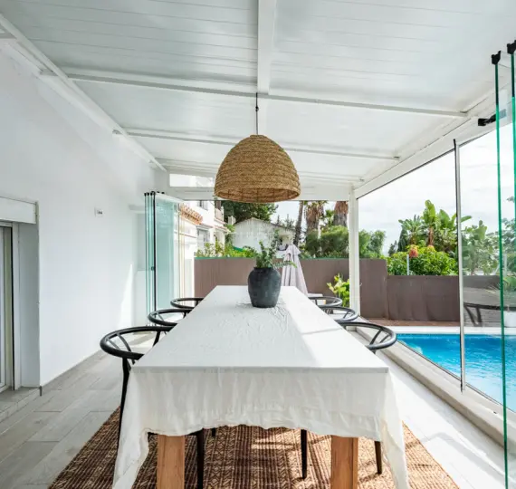 Detached villa R5223823