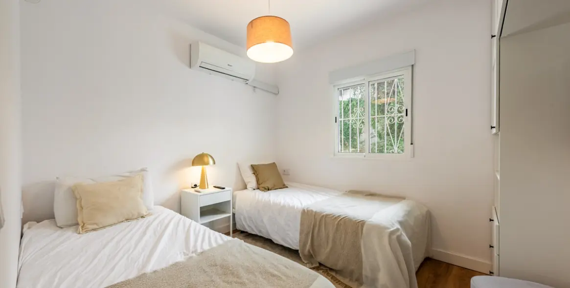 Sale of detached villa in Nueva Andalucía (district Nueva Andalucía) 10