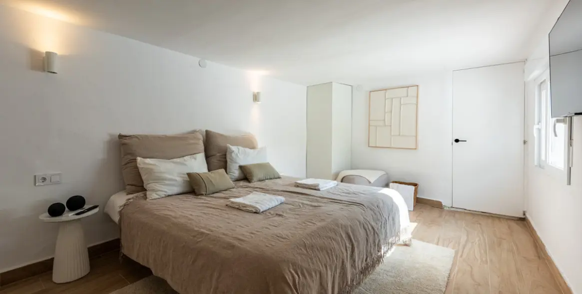 Sale of detached villa in Nueva Andalucía 13