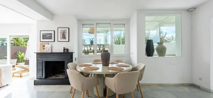 Sale of detached villa in Nueva Andalucía 3