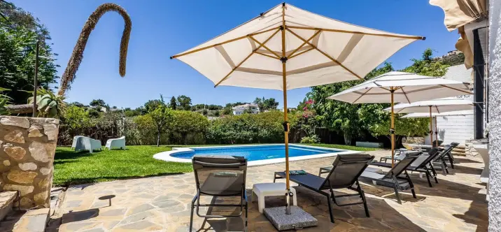 Sale of detached villa in Benalmadena 2