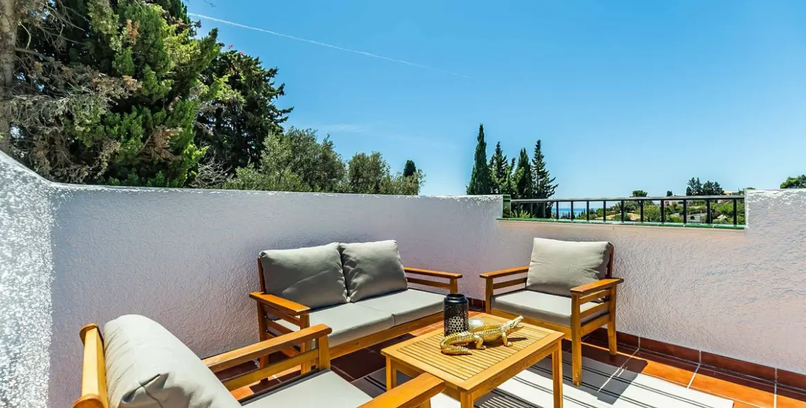 Sale of detached villa in Benalmadena 18