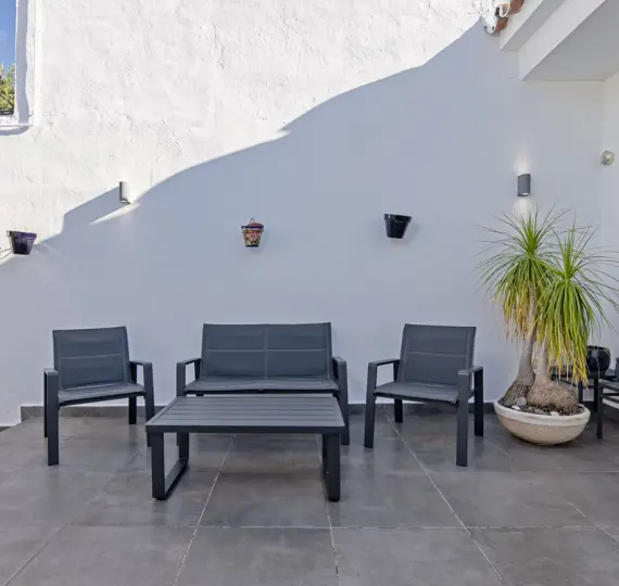 Дом на две семьи R5237032