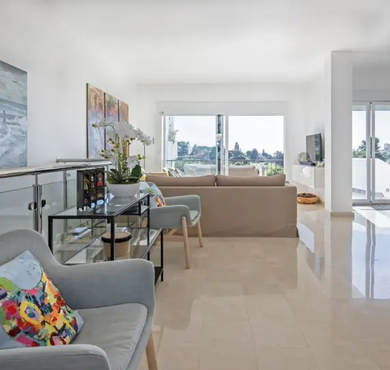 Дом на две семьи R5237032