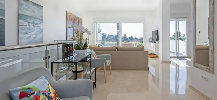 Дом на две семьи R5237032 2