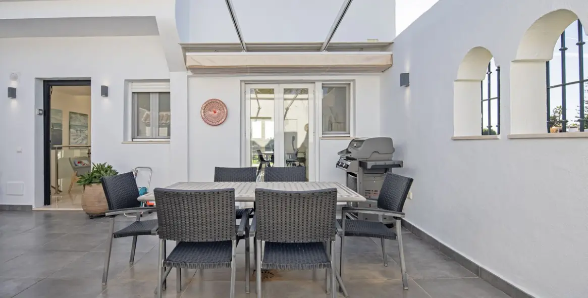 Sale of semi-detached house in Nueva Andalucía 40