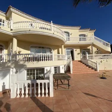 Venta de villa independiente en Mijas Golf