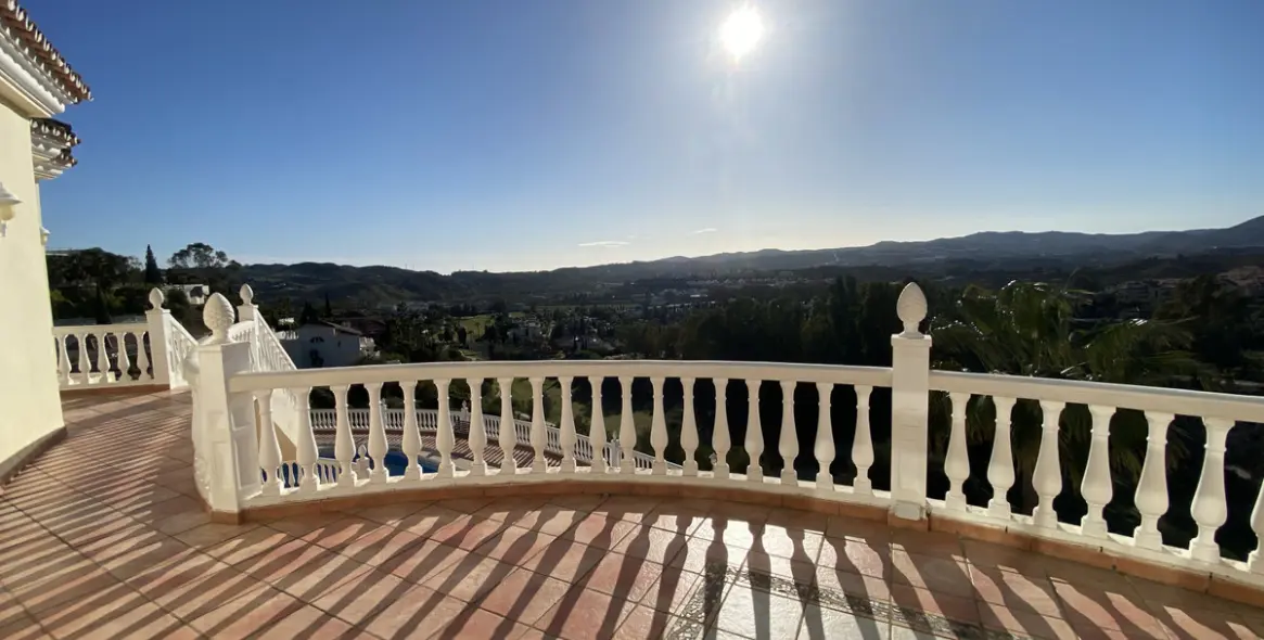 Продажа  отдельно стоящей виллы в Mijas Golf 14