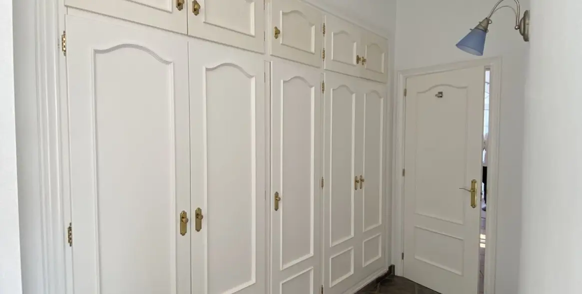 Продажа  отдельно стоящей виллы в Mijas Golf 35