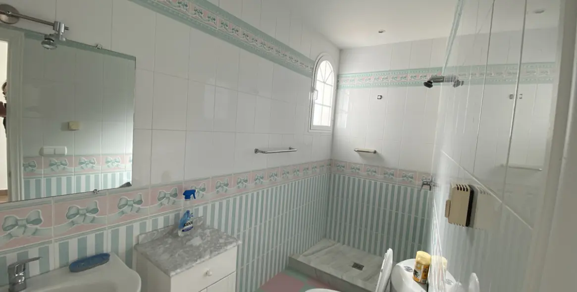 Продажа  отдельно стоящей виллы в Mijas Golf 44