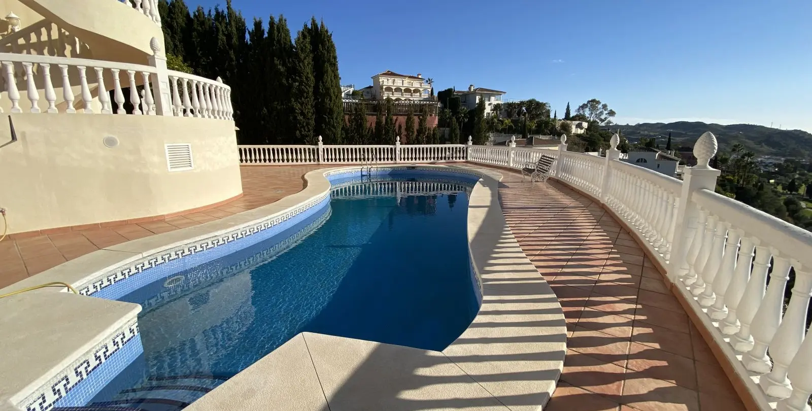 Sale of detached villa in Mijas Golf 9