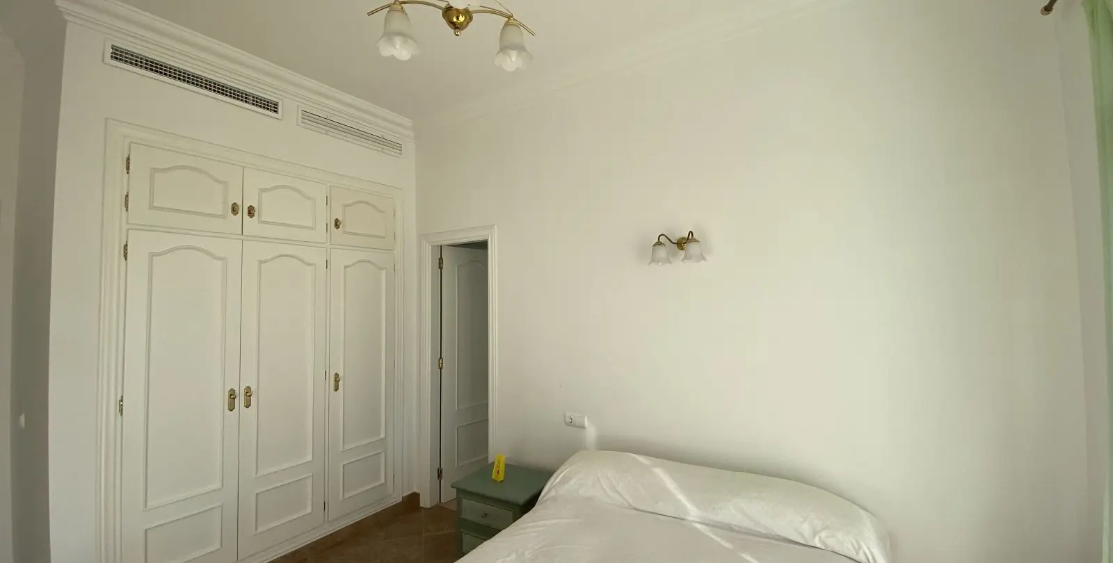 Sale of detached villa in Mijas Golf 43