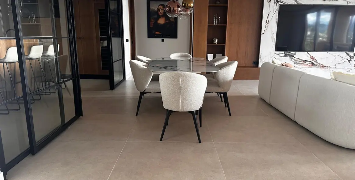 Sale of middle floor apartment in Nueva Andalucía 12