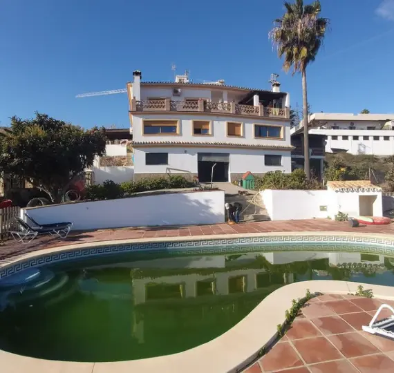 Продажа  отдельно стоящей виллы в Cancelada