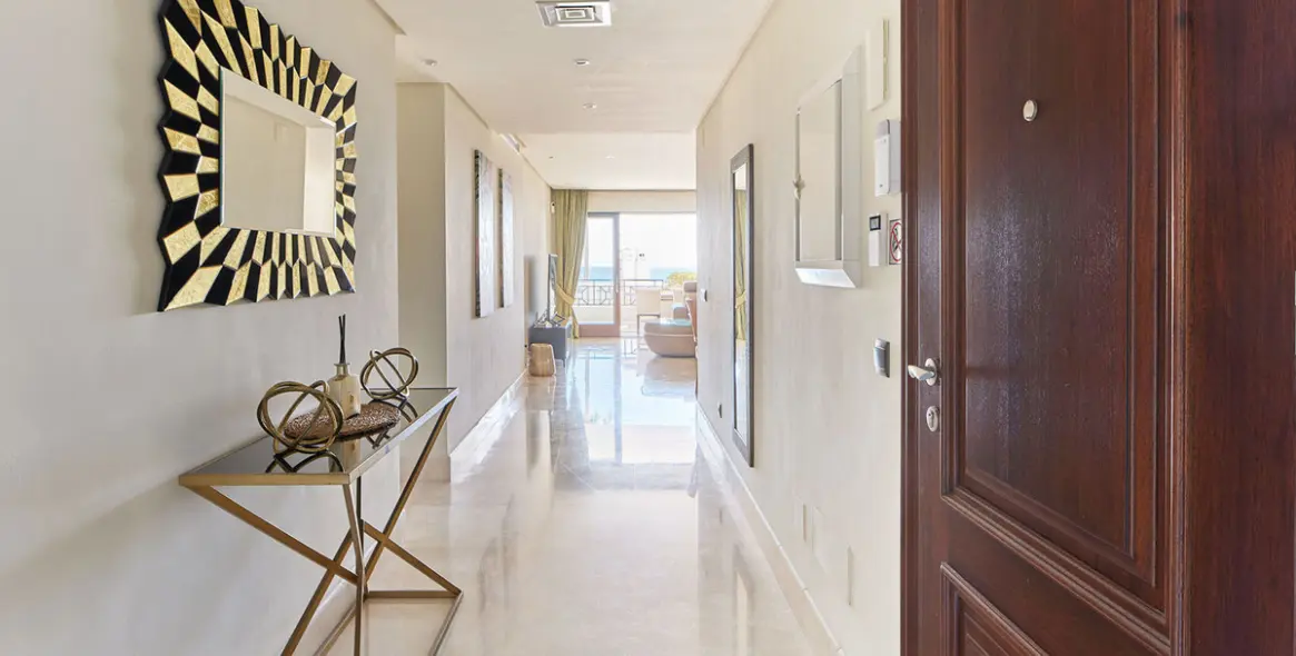 Sale of ground floor apartment in Estepona (district Estepona) 8