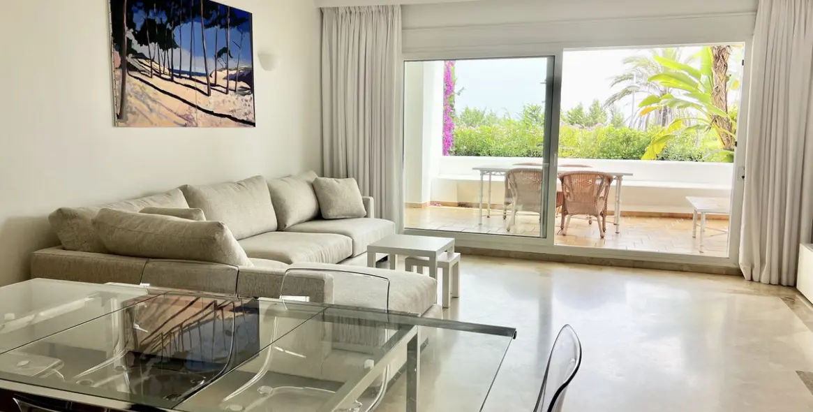 Sale of ground floor apartment in Marbella 5