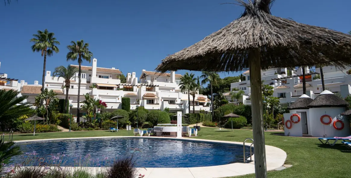Sale of ground floor apartment in Marbella 26