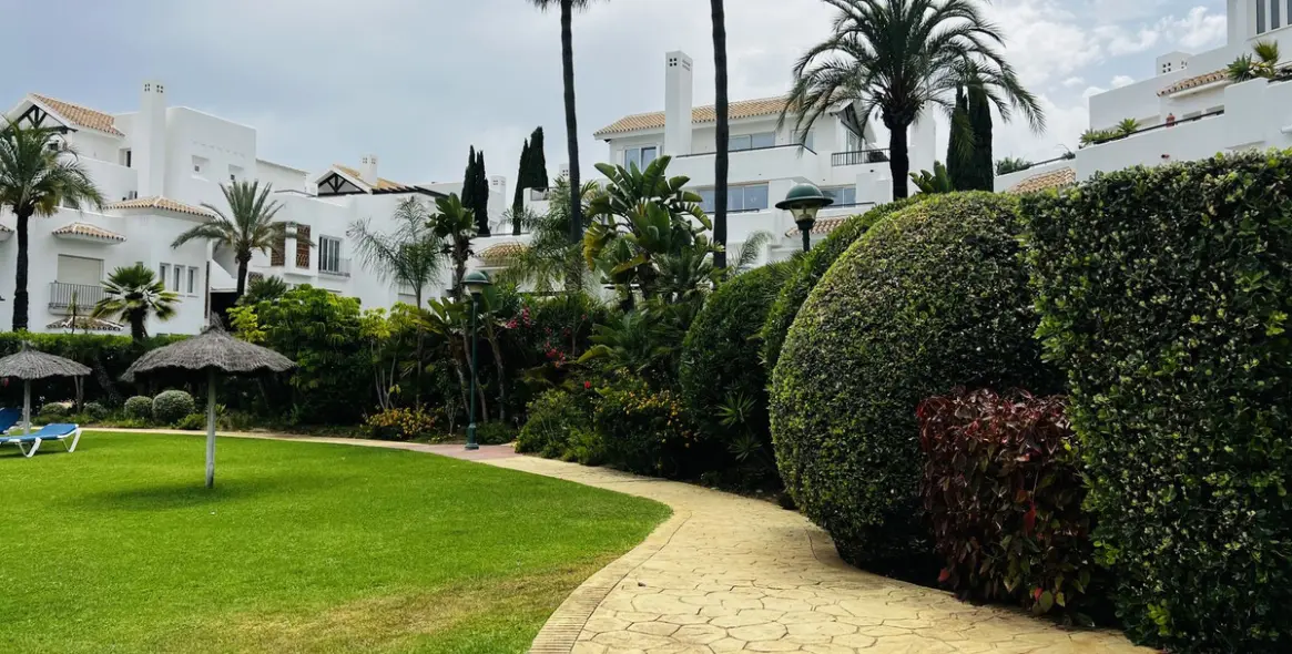 Sale of ground floor apartment in Marbella 33