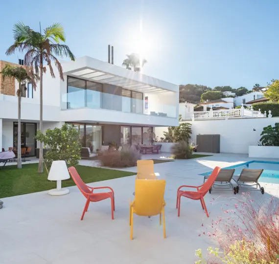 Venta de villa independiente en Cerros del Aguila