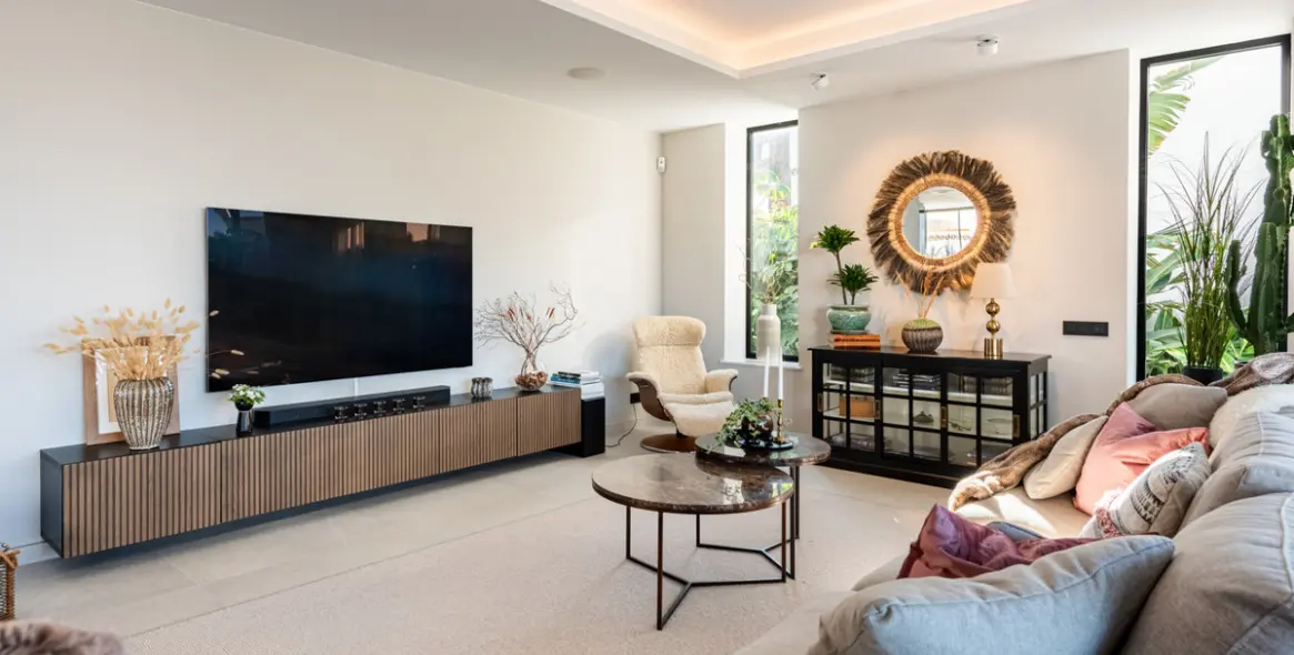 Venta de villa independiente en Cerros del Aguila 10