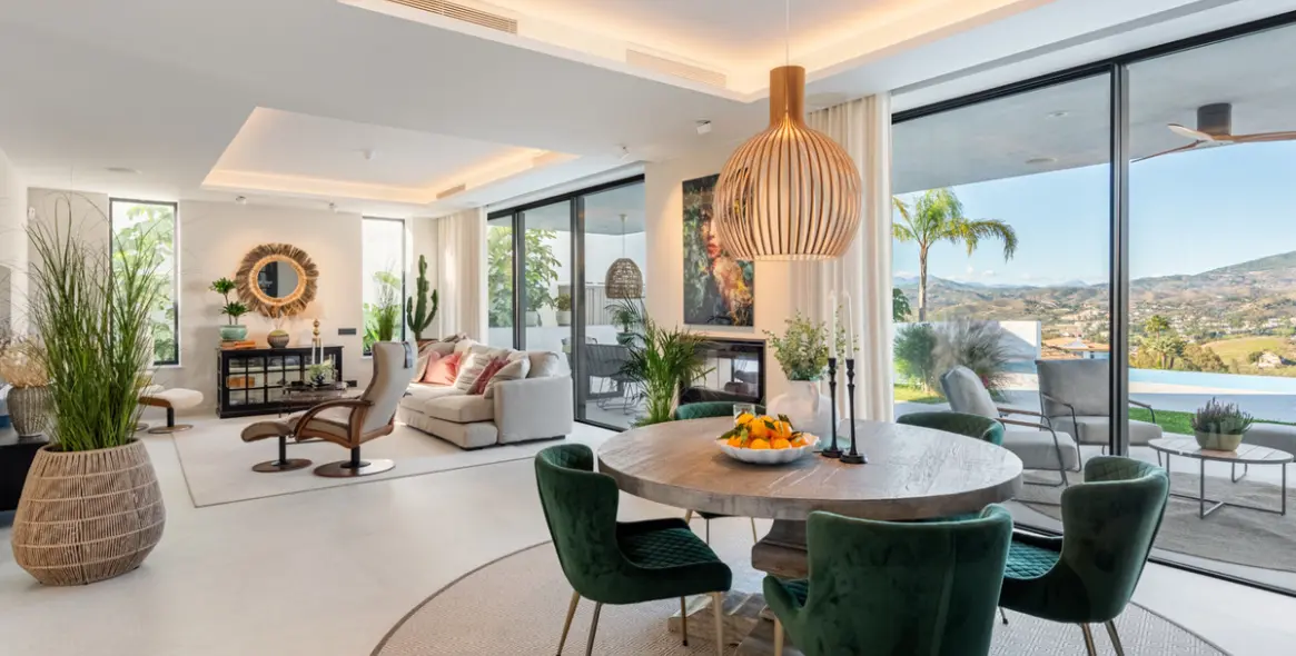 Venta de villa independiente en Cerros del Aguila 12