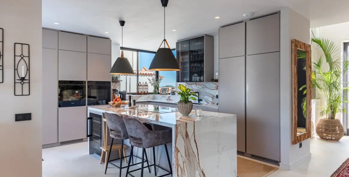 Venta de villa independiente en Cerros del Aguila 16