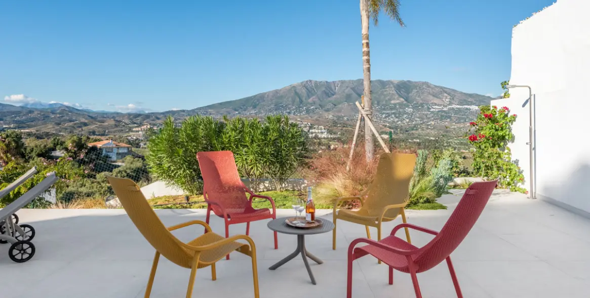 Venta de villa independiente en Cerros del Aguila 35