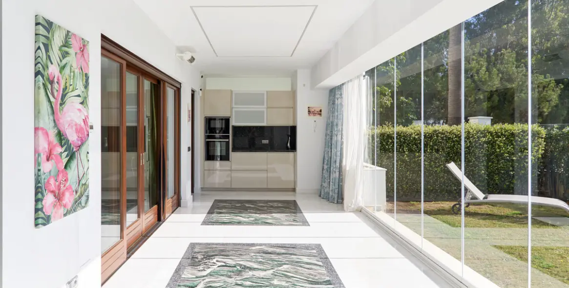 Sale of ground floor apartment in Estepona (district Estepona) 5