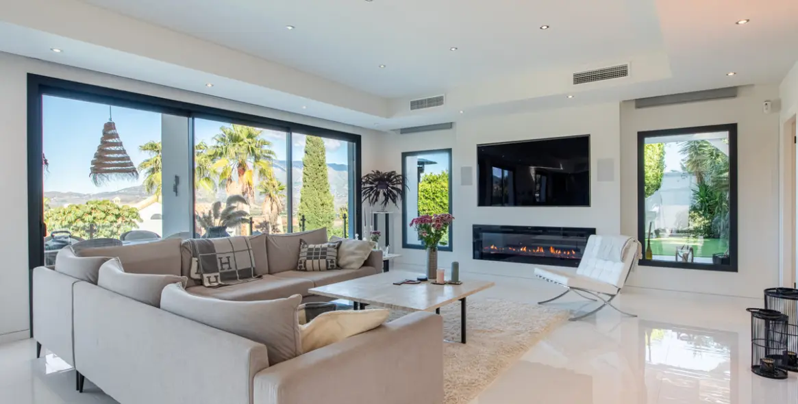 Продажа  отдельно стоящей виллы в La Cala Golf 2