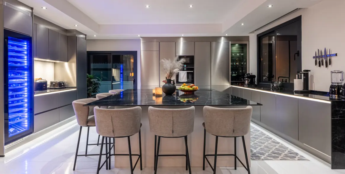 Продажа  отдельно стоящей виллы в La Cala Golf 10