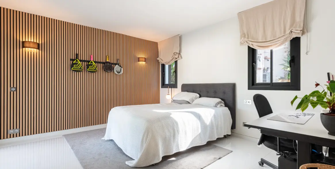 Продажа  отдельно стоящей виллы в La Cala Golf 15