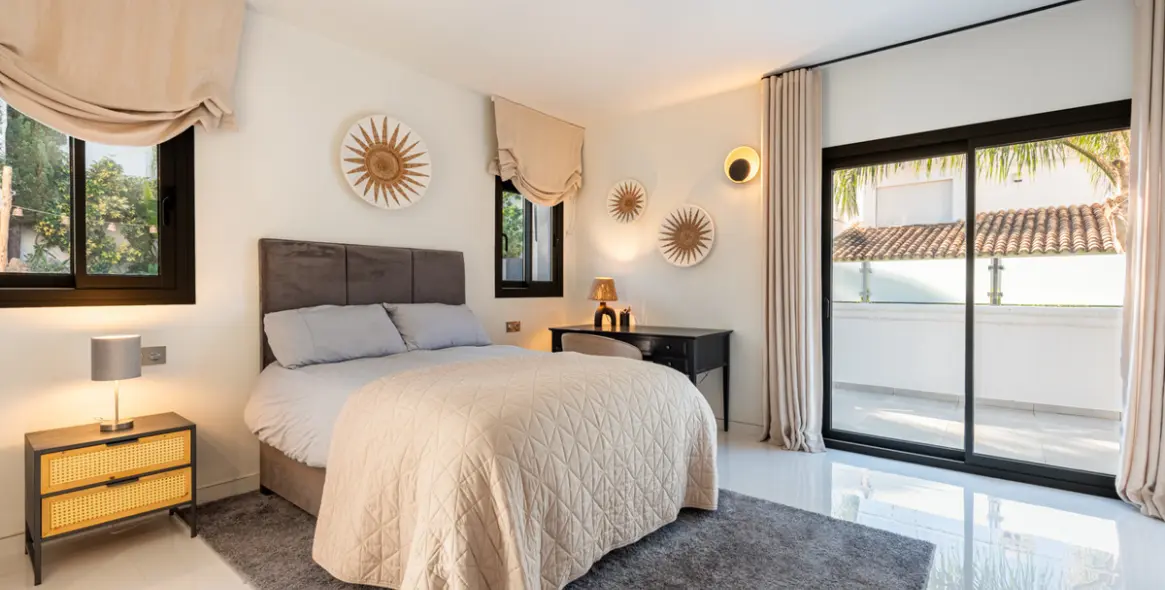 Продажа  отдельно стоящей виллы в La Cala Golf 18