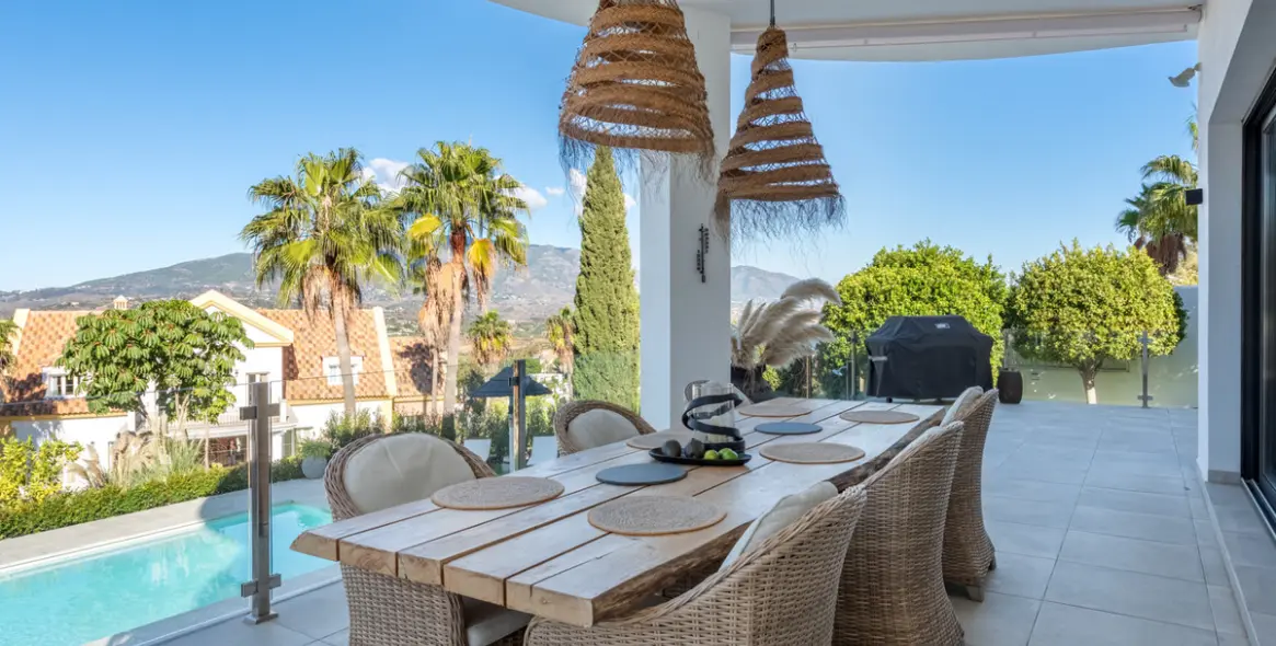 Продажа  отдельно стоящей виллы в La Cala Golf 28