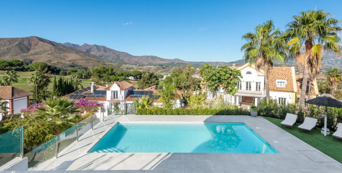 Продажа  отдельно стоящей виллы в La Cala Golf 42