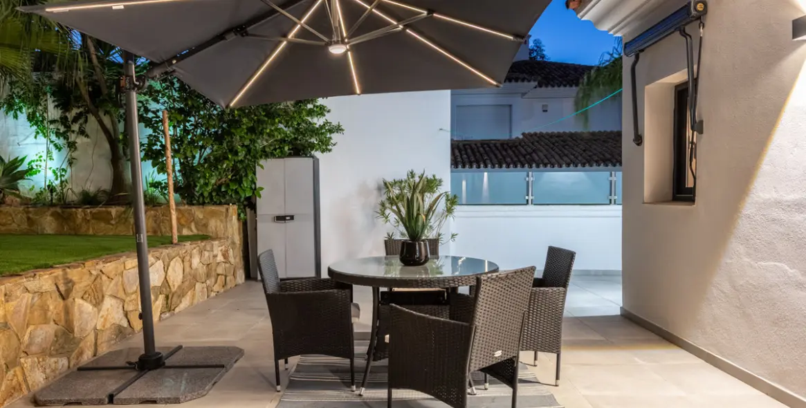 Продажа  отдельно стоящей виллы в La Cala Golf 65