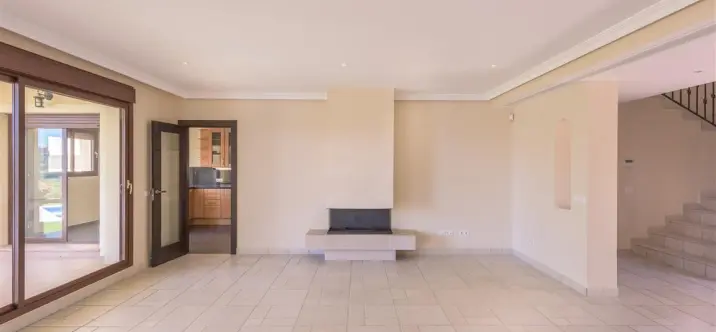 Detached villa R3679700 3