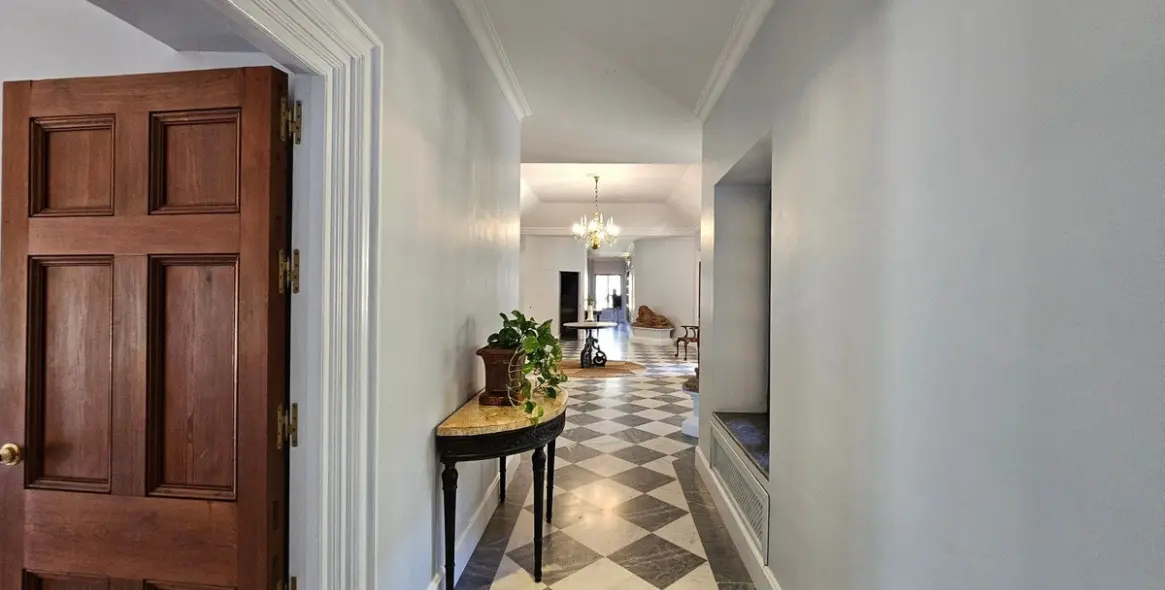 Продажа  отдельно стоящей виллы в Ronda 7