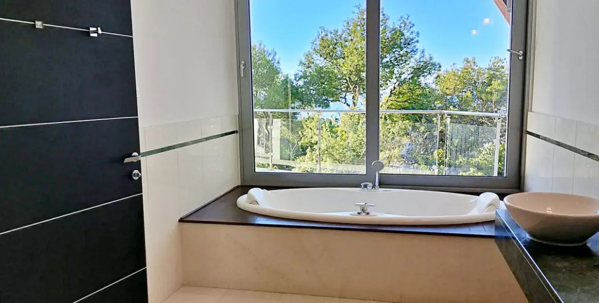 Sale of semi-detached house in Sierra Blanca 26