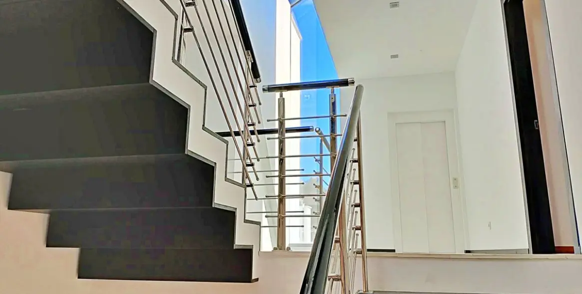 Sale of semi-detached house in Sierra Blanca 30