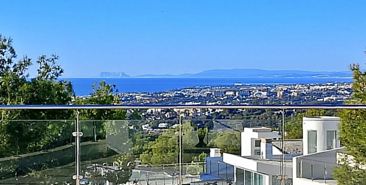 Sale of semi-detached house in Sierra Blanca 39