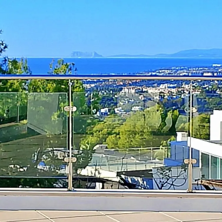 Venta de casa pareada en Marbella