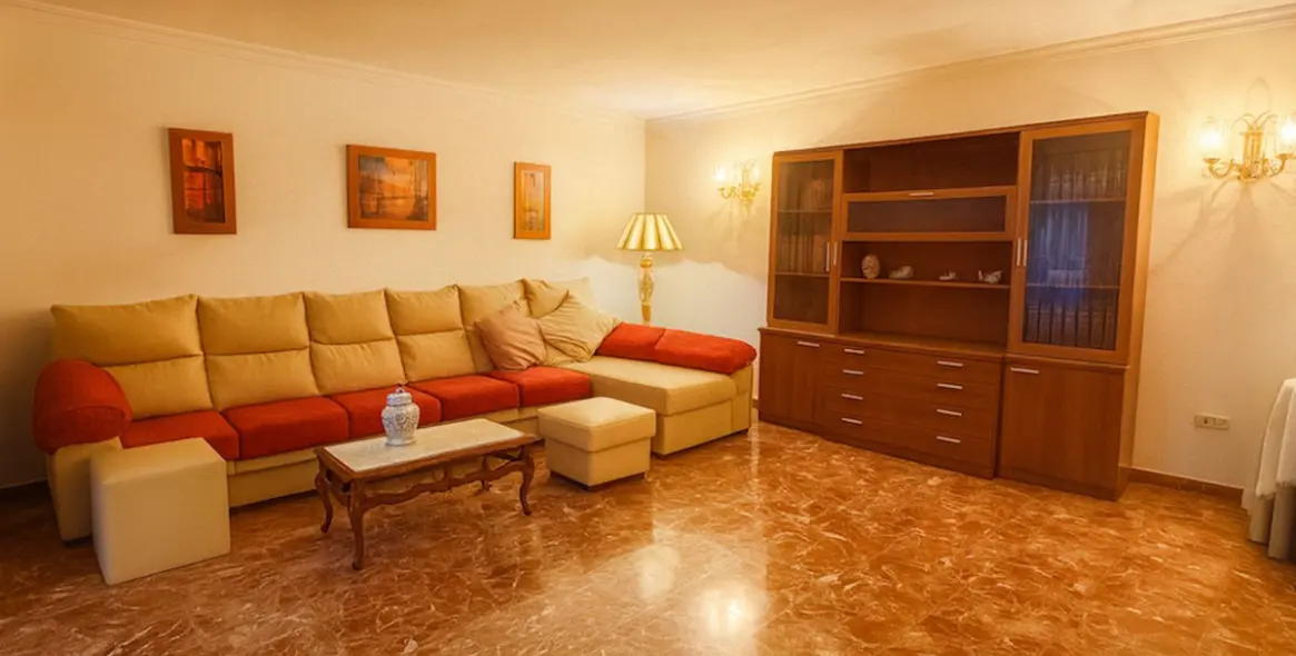 Продажа  отдельно стоящей виллы в Torremolinos 17